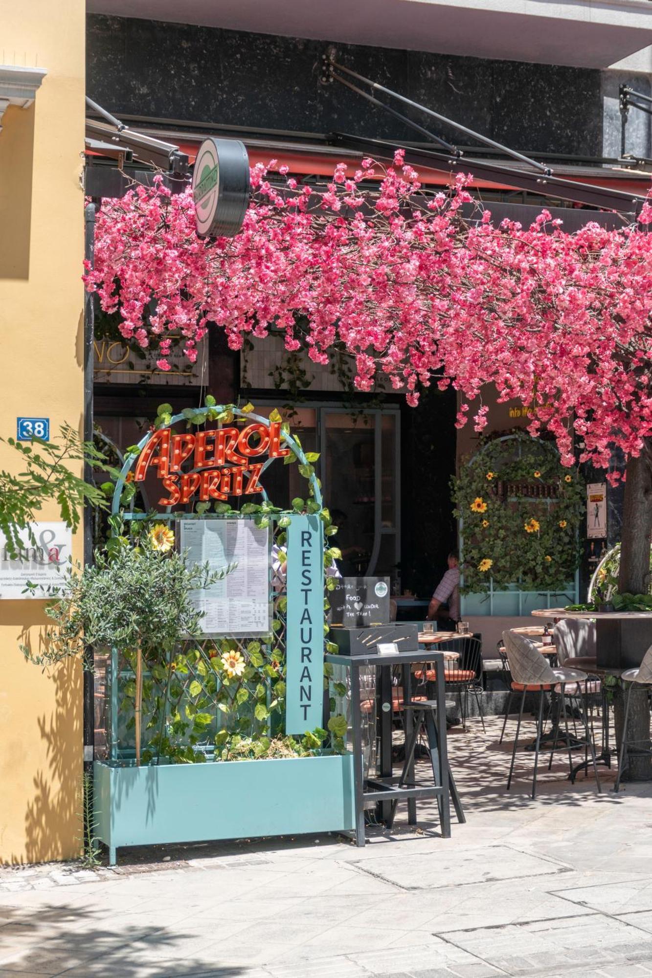 Boho Chic 2Br Apartment In The Center Of Athens Exterior photo